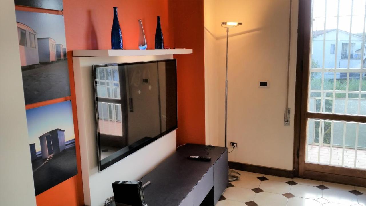 Apartmán Happy King Lido di Camaiore Exteriér fotografie